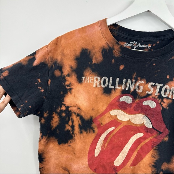 The Rolling Stones Custom Bleach Splatter Short Sleeve Shirt Size XL Upcycled - Picture 6 of 10